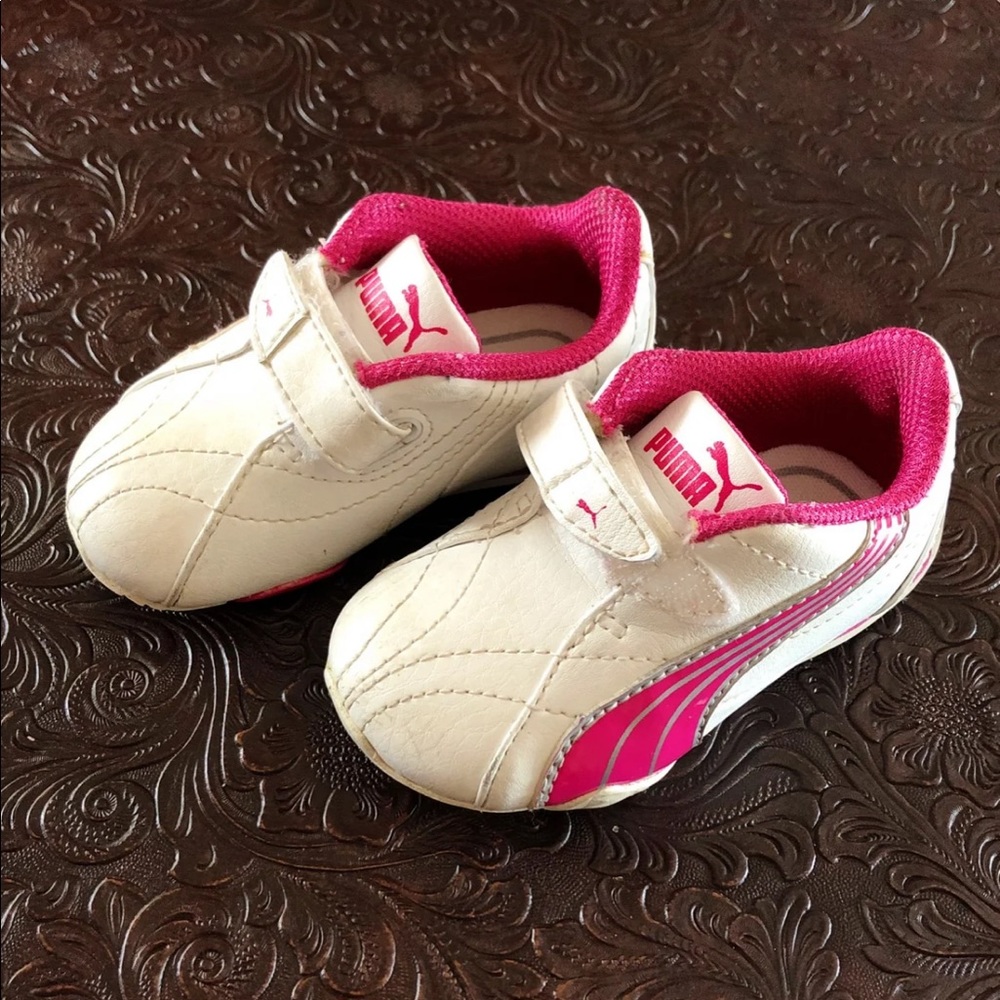 Girls Puma Shoes